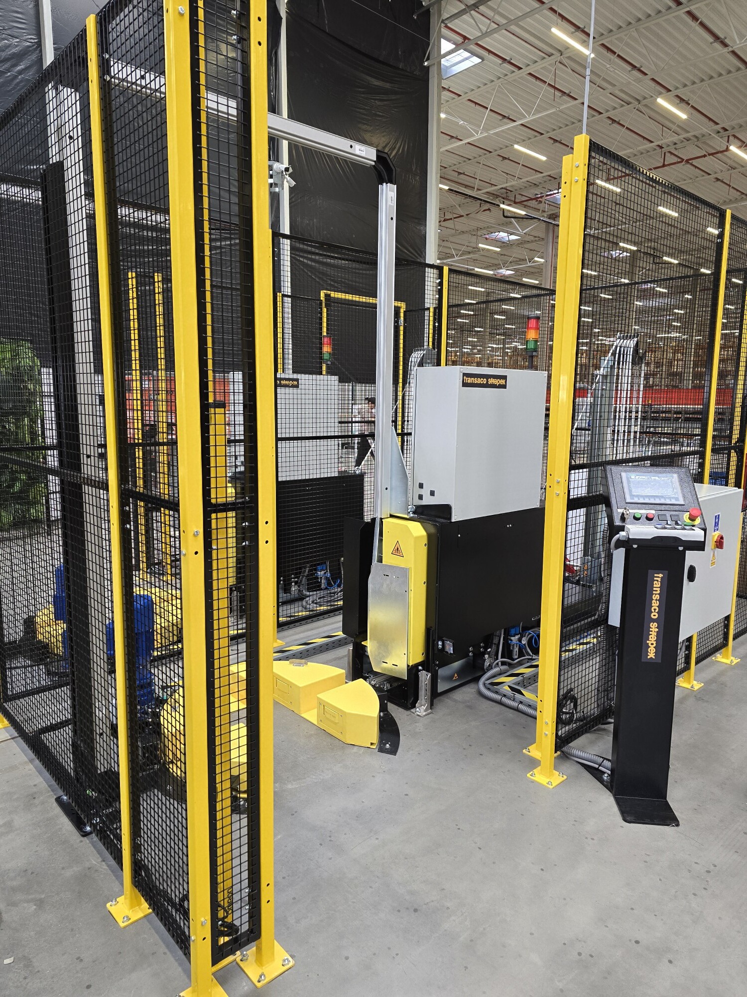 Automatyczne opasywanie palet w logistyce 2 | Realizacja Transaco